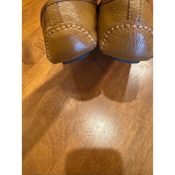 Woman’s Michael Kors flats leather size 7 - Picture 4 of 6